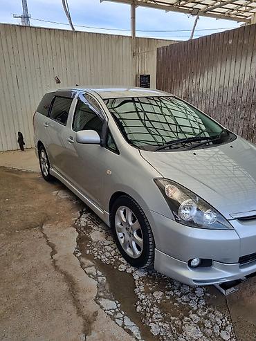 Toyota: Toyota WISH: 2004 г., 1.8 л, Универсал — 2