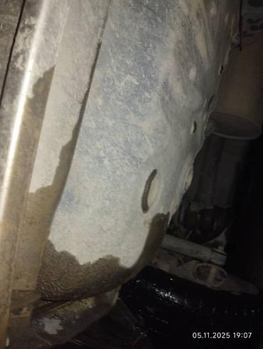 Панели, обшивки: Центральная консоль Toyota — 14