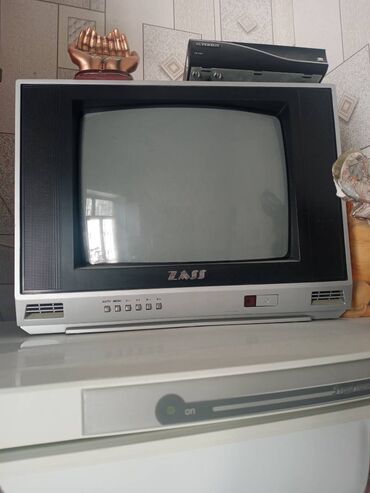 İşlənmiş Televizor LCD 40" Ünvandan götürmə