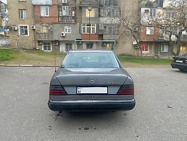 Nəqliyyat: Mercedes-Benz E 230: 2.3 l | 1992 il Sedan — 8