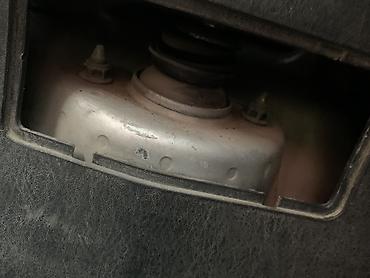 Mitsubishi: Mitsubishi Carisma: 2001 г., 1.8 л, Механика, Бензин, Хэтчбэк — 5