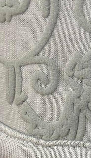 Толстовки, худи: Худи с объёмным бархатистым орнаментом - Модель: утеплённое худи с — 3