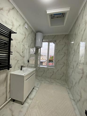 Продажа коттеджей и домов: 🏙️ Продаётся: дом, 5+ комнат — 180 м² 📍 Локация: Бишкек, Ак-Орго ж/м — 19