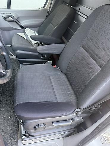 ручной клад: Mercedes-Benz Sprinter (кузов фургон, короткая/средняя база). Дизель — 5
