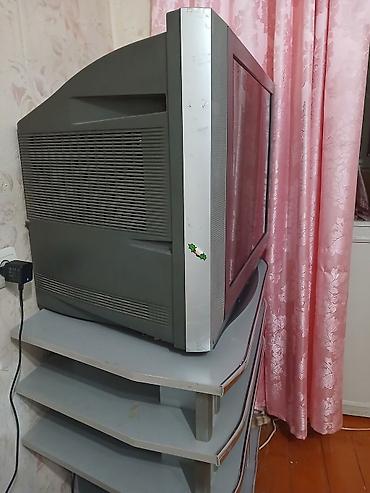 gencede televizor: Panasonic CRT televizor (işləyir) + TV stendi komplekti Məhsulun — 3