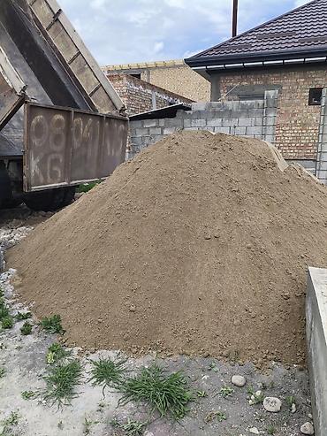 Грунт, чернозем: Портер, Зил, Камаз — 1