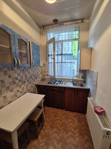 Uzunmüddətli kirayə mənzillər: 28 may metrosuna, ADNSU piyada 5 dəq, məsafədə 3 otaqlı mənzil — 4