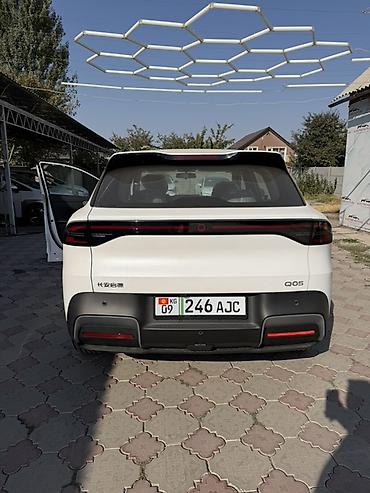 hongqi e: Changan Qiyuan Q05: 2026 г., Электромобиль, Кроссовер — 3