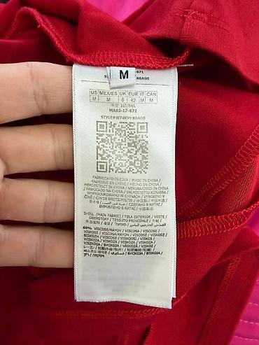 Haljine: GUESS crvena haljina, M veličine na lalafo.rs — 7 Haljine: GUESS crvena haljina, M veličine — 7