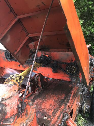 işlənmiş traktor: Pires baqlayan satilir hec bir problemi yoxdu islek vezyyetdedi gelib
