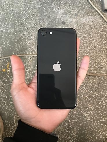 Продаю iPhone SE2020, в идеальном состоянии, есть царапинки по