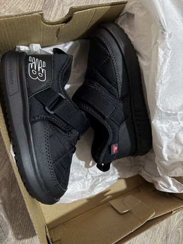 школьная форма девочка: Детская обувь New Balance. Оригинал! 
28 размер