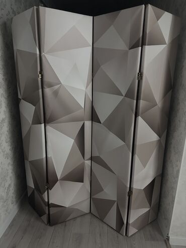 доски флипчарт с дополнительными планками: Ширма, бөлгүч Материалы: Башка материал, Секция саны: 4, Башка максатка арналган