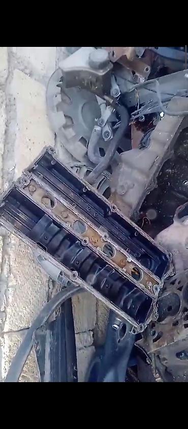 Baqajniklər: Ford mondeo üçün müxtəlif ehtiyat hissələri və metal-plastik detallar — 6