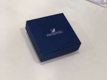 Sırğalar: Sırğa, Swarovski, Ünvandan götürmə