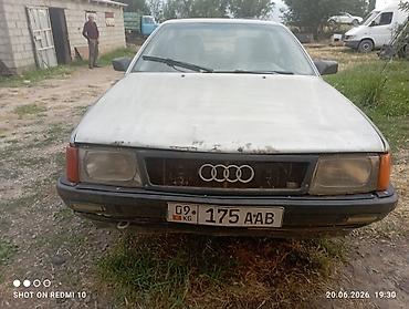 накладки на 124: Audi 100: 1987 г., 1.8 л, Механика, Бензин, Седан — 4