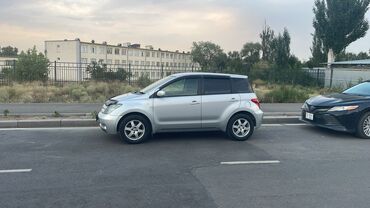 купить автомобиль в кыргызстане: Toyota ist: 2003 г., 1.5 л, Автоматтык, Бензин