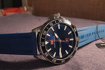 Ručni satovi: Nov ručni sat sa kutijom. Vodootporan mogu da se peru ruke, silikonska — 1