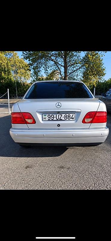 w210 kardan: Mercedes-Benz E 240 - Kuzov: 4 qapılı sedan, gümüşü rəng - Nömrə — 2