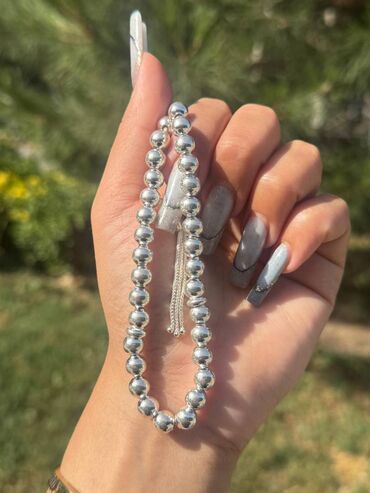 gümüş dəsti: Dəstə daxildir: Muncuq, Gümüş, 20 g