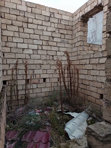 Həyət evləri və villaların satışı: 3 otaqlı, 3 kv. m, Təmirsiz — 7