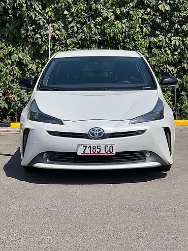 byd e6: Toyota Prius: 2020 г., 1.8 л, Вариатор, Гибрид, Седан — 3