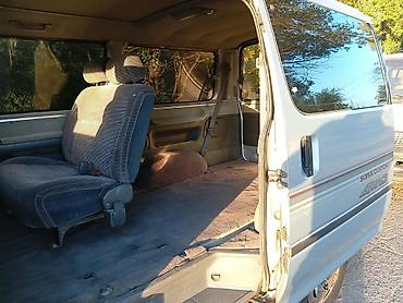 бус 4wd: Toyota Hiace: 1992 г., 2.8 л, Автомат, Дизель, Минивэн — 8