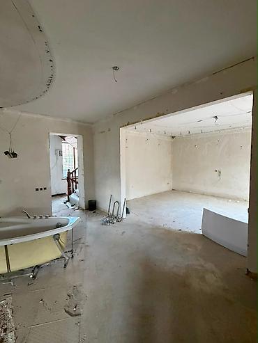 сдаю мкр кок жар: 4 комнаты, 212 м², 4 соток, Бишкек, Кок-Жар мкр Собственник — 6