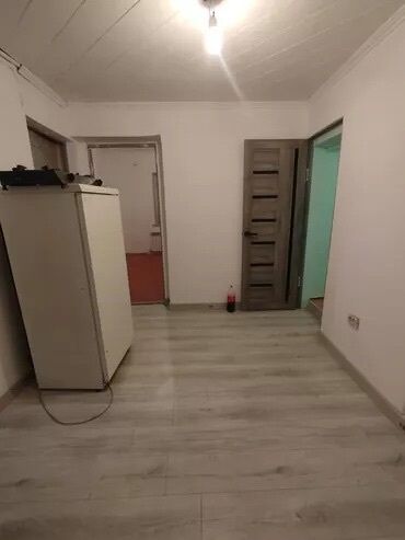 сдается дом кызыл аскер: 100 м², 6 комнат, Бронированные двери