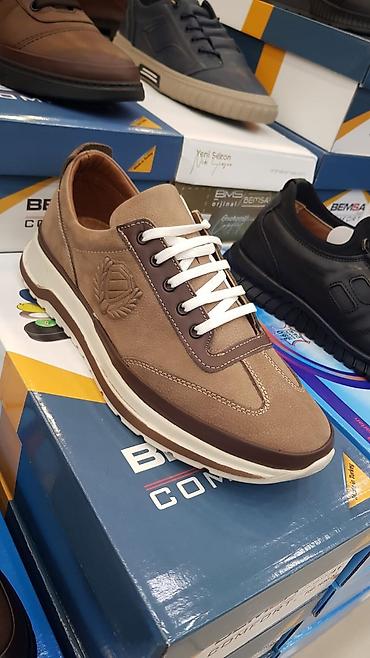 Krasofkalar və idman ayaqqabıları: Məhsul: Kişi və qadın ayaqqabıları seçimi - Kişi gündəlik — 30