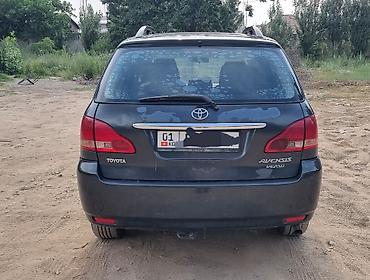 corolla 2004: Toyota Avensis Verso: 2003 г., 2.4 л, Автомат, Бензин, Минивэн — 6