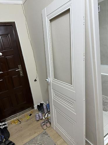 4 ка: Пролаю дверь без стекло. 1500 — 1