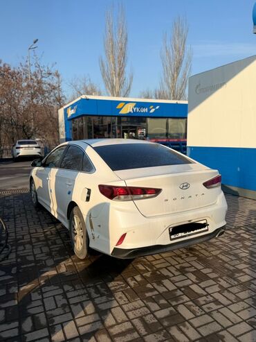 Hyundai: Hyundai Sonata: 2018 г., 2 л, Типтроник, Газ, Седан — 4