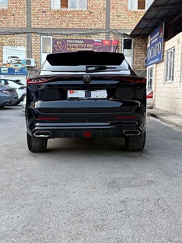 byd e6: Changan Uni-Z: 2025 г., 1.5 л, Автомат, Бензин, Кроссовер — 4