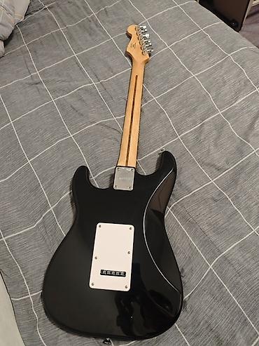 squier: Squier Stratocaster HSS by Fender — готовый комплект для игры — 6