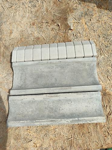 Тротуарные бордюры: Бордюр, латок, люк. Бордюрдун баардык түрү Узуну 50см, 1м Бийиктиги — 1