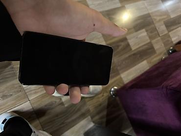 samsung s7 ekran: Samsung Galaxy S22, 128 GB, rəng - Qara, Simsiz şarj — 1