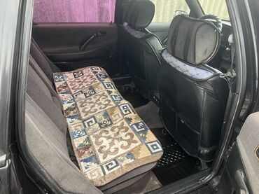 Volkswagen: Volkswagen Passat: 1990 г., 1.8 л, Механика, Бензин, Универсал — 8