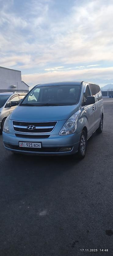 мат з: Hyundai Grand Starex: 2010 г., 2.5 л, Автомат, Дизель, Минивэн — 3