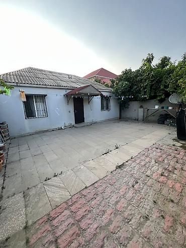 heyet evleri 2022: 2 otaqlı, 110 kv. m, Orta təmir — 1