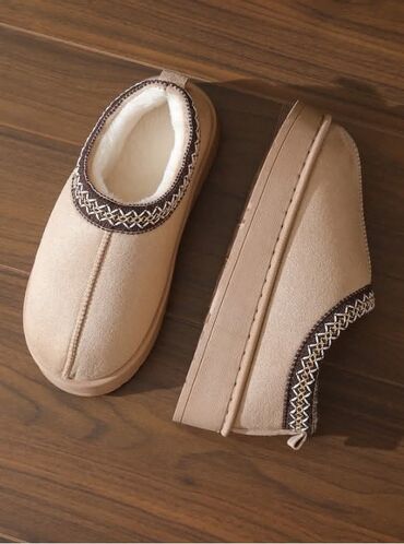 Ugg obuća: 38 — 2