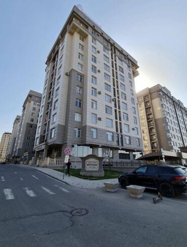 фрунзе молодая гвардия: 3 комнаты, 133 м², Элитка, 9 этаж, ПСО (под самоотделку)