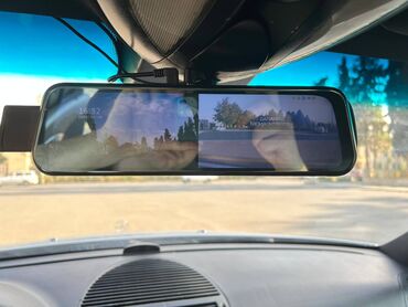 Mercedes-Benz: Mercedes-Benz E 220: 2.2 l | 2003 il Sedan — 2