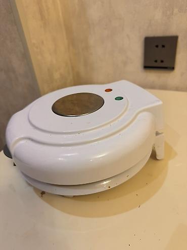 ucuz macbook: ELCO EL-6618 vafli aparatı - Güc: 750 W - Gərginlik/tezlik: AC 230V — 3