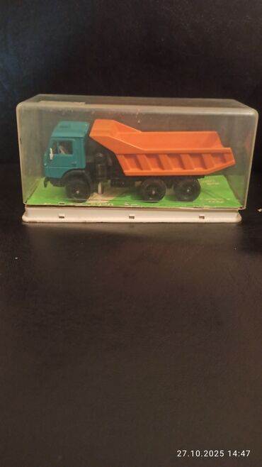 Avtomobil modelləri: Kolleksiya üçün SSRİ istehsalı miqyaslı model – KamAZ-5320 dumpper — 8