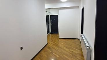yasma: Yasamal, 3 otaqlı, Yeni tikili, m. İnşaatçılar, 125 kv. m — 2