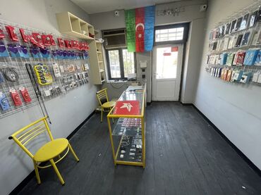 Mağazalar: Hazır biznes satılır! Telefon mağazası çox münasib qiymətə. Arenda — 3