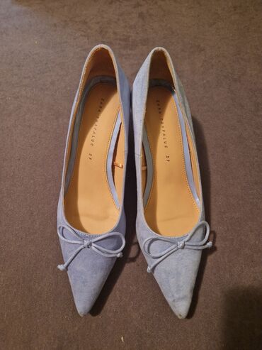 svetlo plava haljina i cipele: Pumps, Zara, 37
