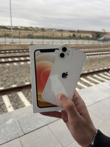Fiat: IPhone 12 mini, 64 GB, Starlight, Face ID