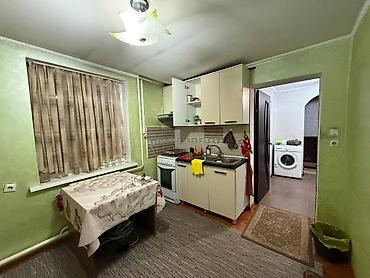 Продажа коттеджей и домов: Продается мансардный дом 140 м², фактически 4,2 соток, а по документам — 13